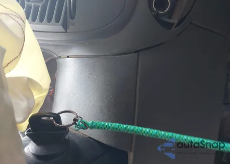 2001 Ford F150 z USA, uszkodzony, nr VIN 1FTZX17201NA85457